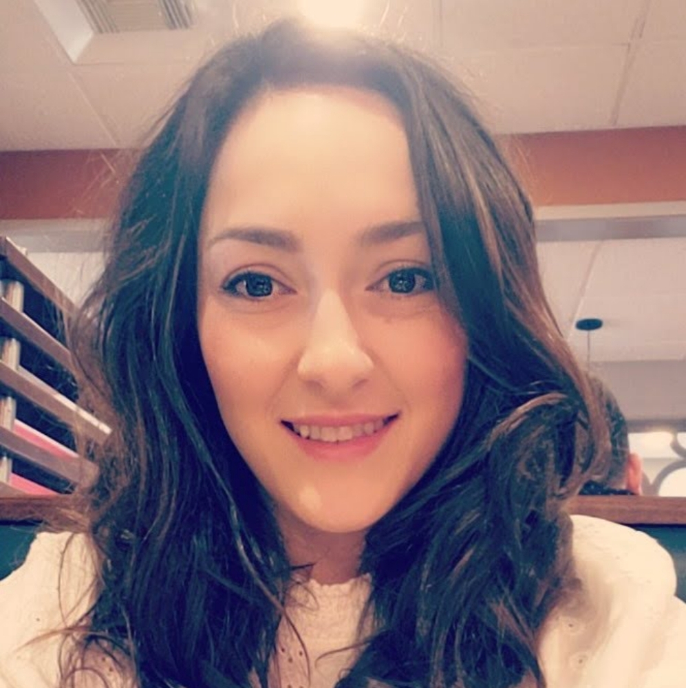 Meet your Posher, Victoria